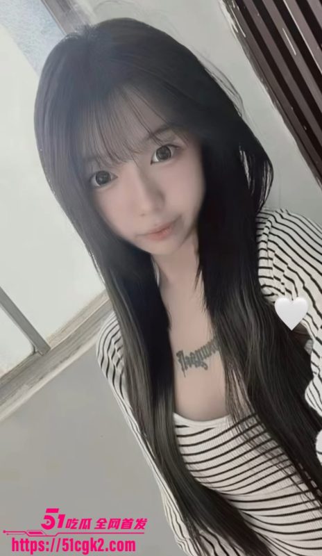 贵州甜美幼师 黄语兹 大尺度自慰酒店3P视频曝光 身材火辣叫声骚炸天 胸前纹身完美实锤！-51吃瓜网