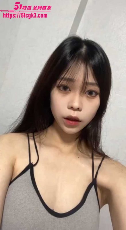 极品学生妹 陈思雅 在校下海做福利姬 大量不雅视频流出 大眼萌妹洗澡自慰 娇嫩酮体无比诱人！-51吃瓜网