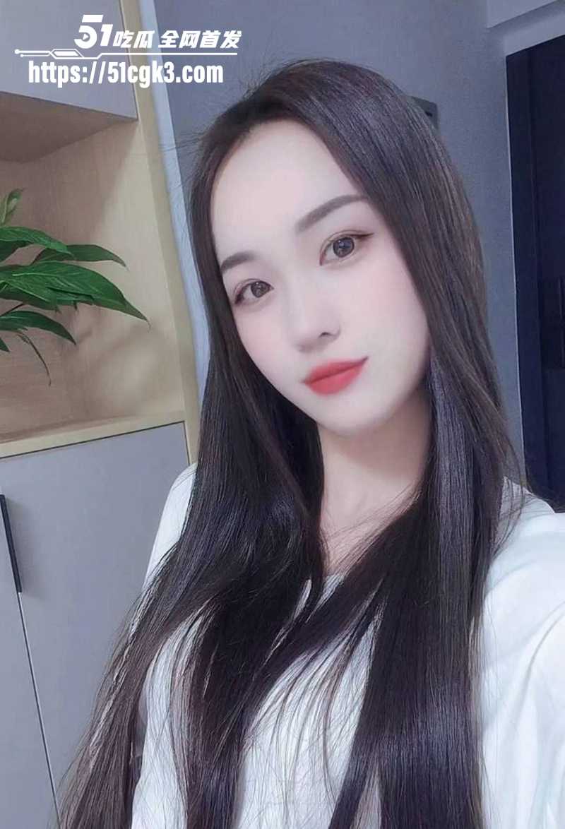 杭州美艳少妇下海被嫖视频流出 肤白貌美口技了得 多次出轨卖逼捞金 车震口交玩骑乘 骚劲十足！ - 51吃瓜网-51吃瓜网