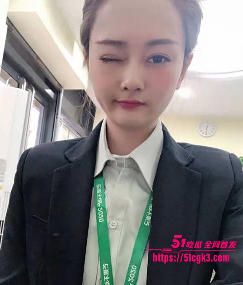 沈阳芒果不动产 沈佳润 已婚少妇性瘾强烈 老公满足不了欲望 私下约炮一对二激情3P！ - 51吃瓜网-51吃瓜网