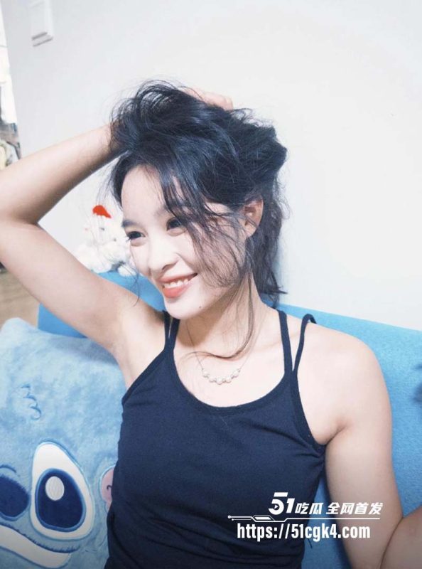 湖南辣妹蒋菲车震黑料！骚逼销售为订单陪睡客户 经常乱搞染梅毒 车震视频曝光-51吃瓜网