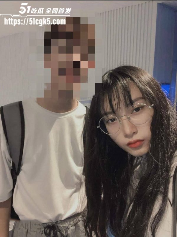 反差情侣性爱视频百度云泄密 清纯女友化身欲望小野猫 甜美与淫荡的碰撞让人欲罢不能！-51吃瓜网