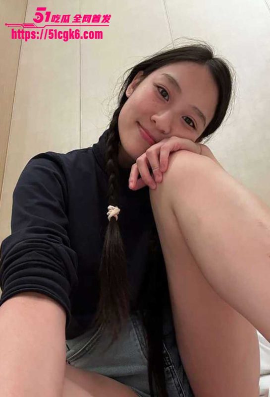 漂亮女大学生 赵可儿 不雅视频流出 白天陪金主旅游 晚上当性奴母狗 全程露脸被爆操 小穴淌精超淫乱!-51吃瓜网