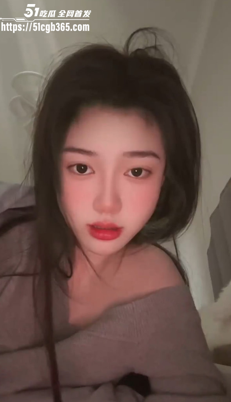 极品美女露脸私密视频流出 纤细身材性感妖娆 深喉口交撩拨心弦 无套抽插淫叫震天！ - 51吃瓜网-51吃瓜网