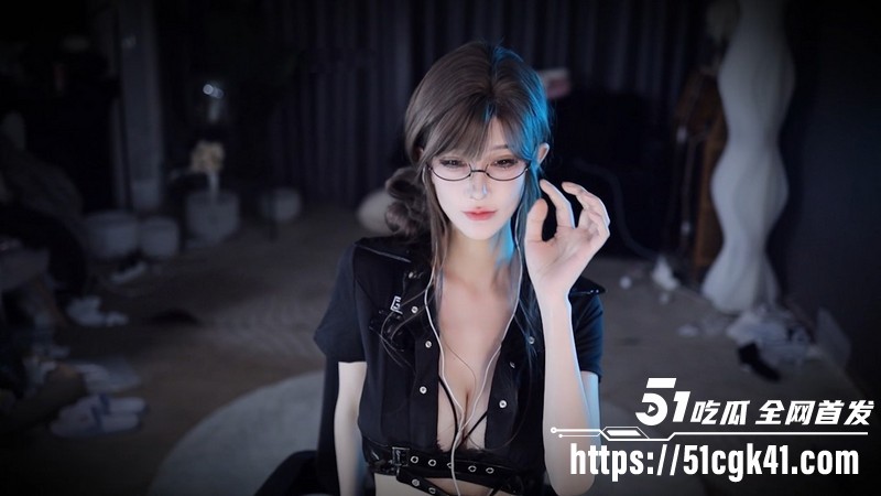 虎牙主播 张爱玲 新作麻辣教管SM惩罚剧情 丰满巨乳呼之欲出 语言调教骚话连篇！-51吃瓜网