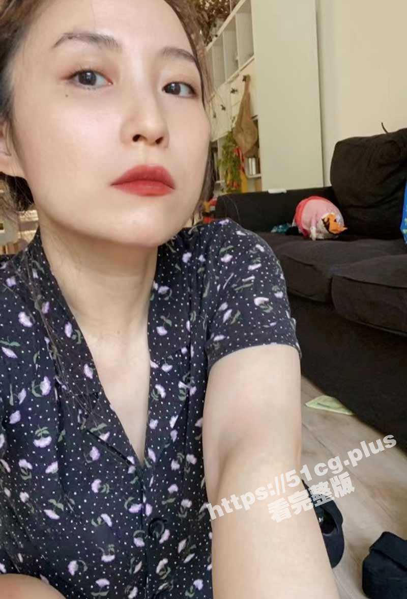超精品泄密 正经的老师下班后变成反差母狗 在主人面前掰穴自慰 - 51吃瓜网-51吃瓜网