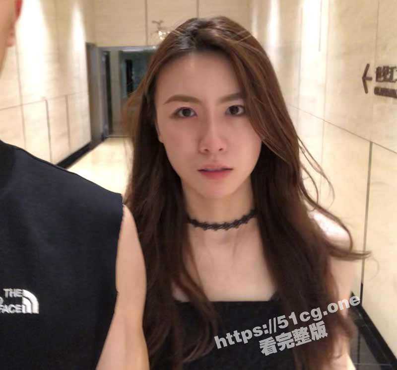 师范大学 纯天然美女学姐「王婷婷」与男友性爱视频流出-51吃瓜网