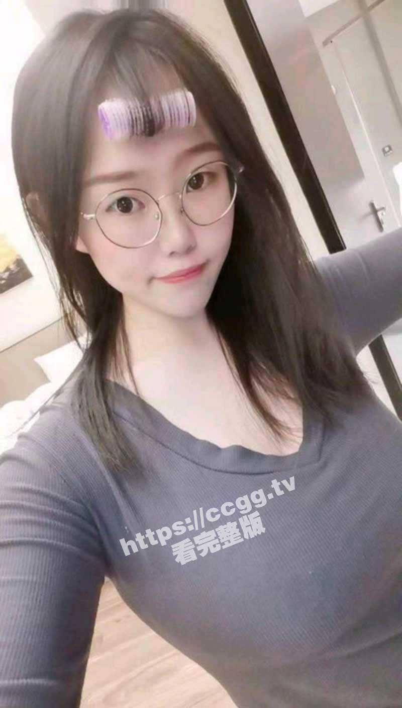 云盘泄密！大奶女教师私拍视频遭泄露流出 胸大毛黑性欲旺盛！ - 51吃瓜网-51吃瓜网