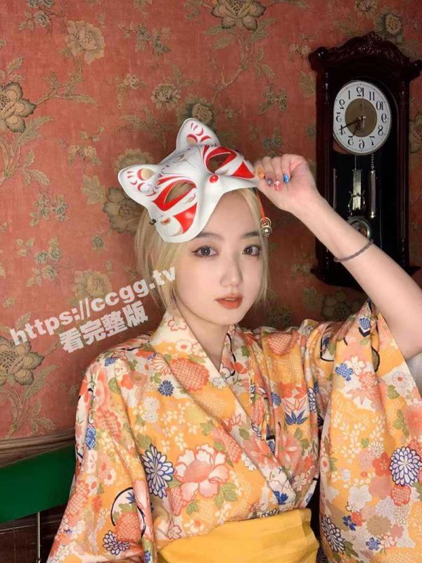精品泄密！我和我的网红美妆女友 金发小骚货爱叫爸爸！-51吃瓜网