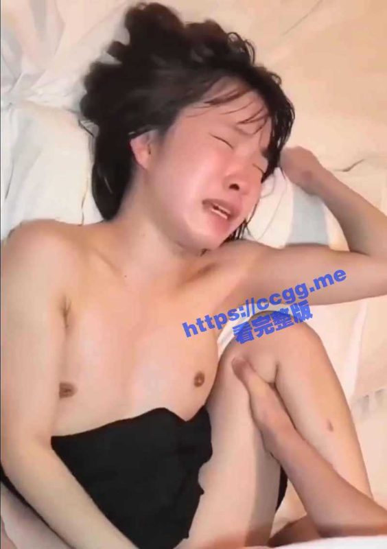 00后女孩孤身前往缅北 惨遭多名男子轮奸 被操到绝望哭喊轮流内射惨绝人寰！-51吃瓜网