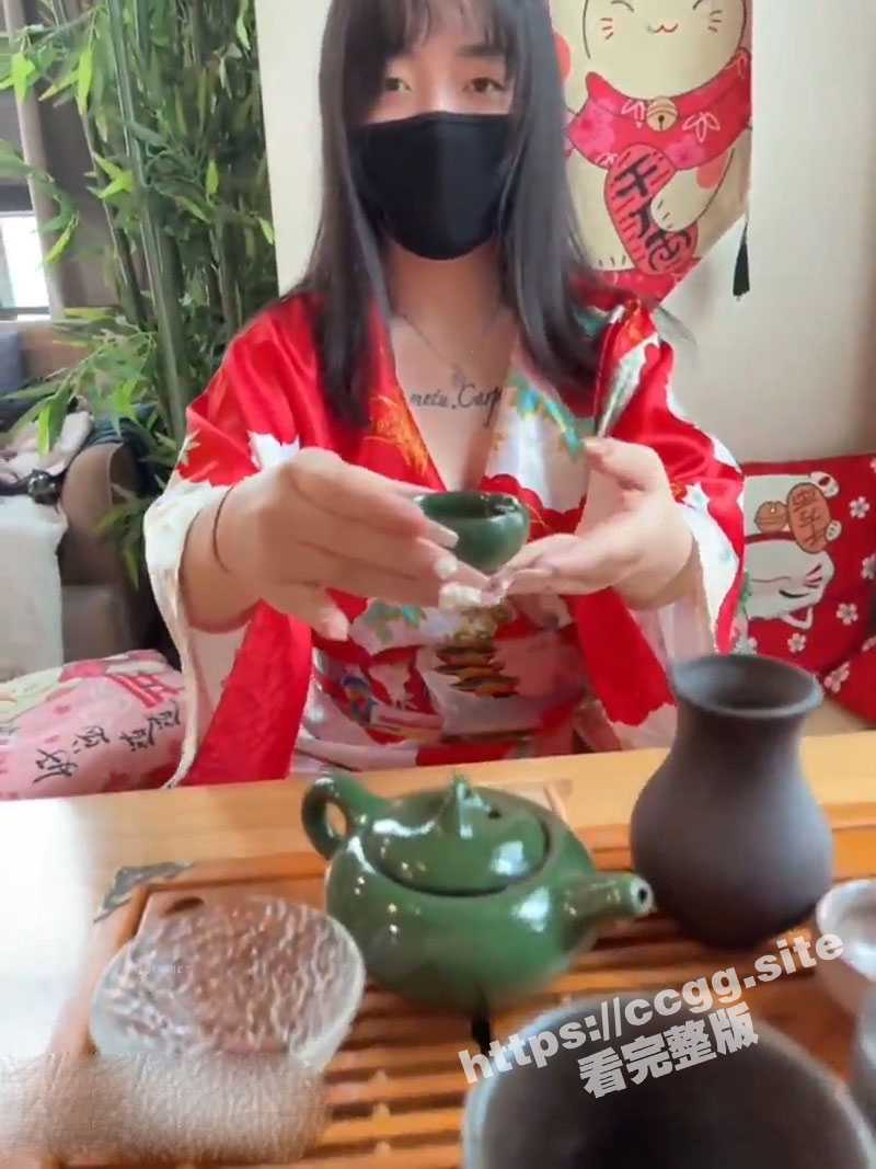 虐恋调教！I乳女神九儿闺蜜『璐璐BOBBY』大尺度私拍《日本妓妻》 - 51吃瓜网-51吃瓜网