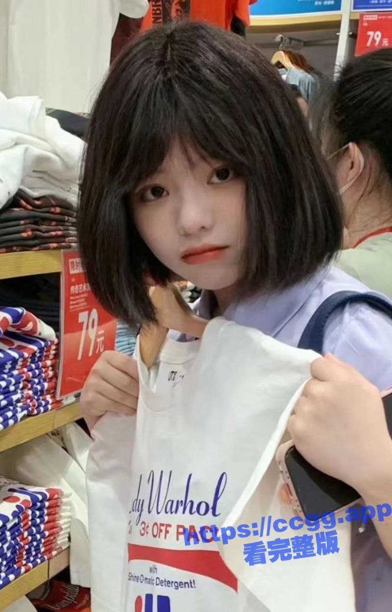 婴儿肥的元气美少女 下面超粉和男友啪啪视频流出 粉色卡通内内好可爱 屁屁很饱满性感 - 51吃瓜网-51吃瓜网