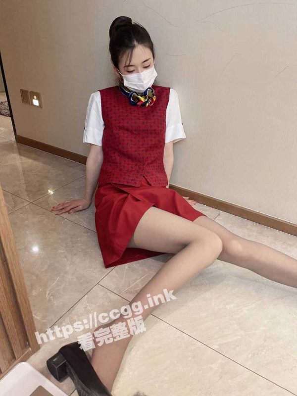 专操空姐之南航空姐篇！推特大神『BMWZ』空姐制服 黑丝美腿 各种虐操穿制服的空姐！-51吃瓜网