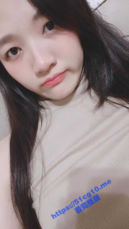 网调大神 网络远程调教反差婊妹子 网购学生装 JK服给妹子穿着表演-51吃瓜网
