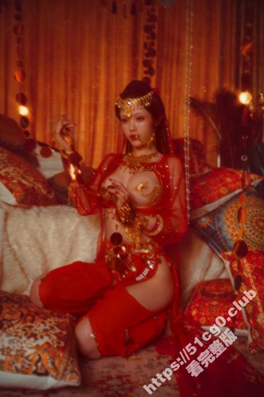 钛合金TiTi  高端大尺度私拍流出 塞上红鸾异域风情 性感骚丁嫩穴-51吃瓜网