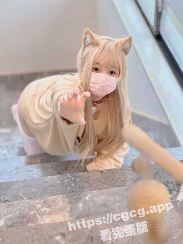 极品萝莉少女 软萌兔兔酱 人型宠物之爱猫人士 肛塞尾巴一线天粉嫩蜜穴 玩弄逗猫女宠 吸吮肉棒爆肏嫩穴-51吃瓜网