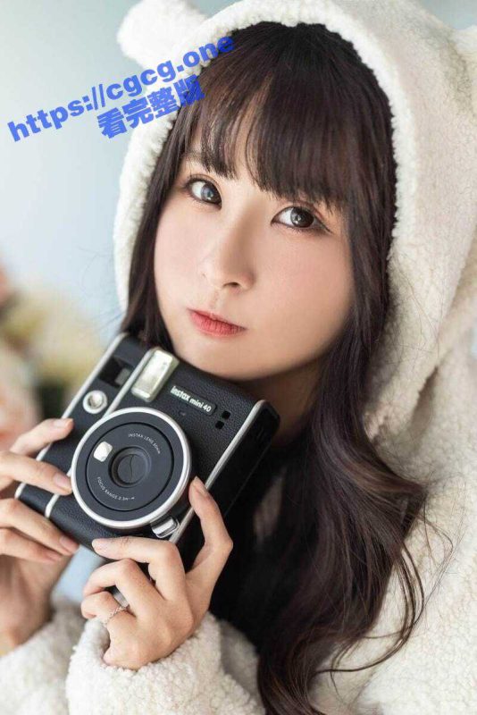 清纯宅男女神 泥泥汝niniru 11月份最新写真私拍！大长腿翘臀嫩胸 模特的身材就是耐人寻味！-51吃瓜网