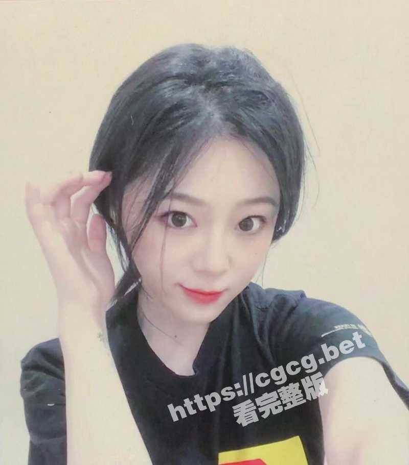 白领丽人 姜瑜 和酒吧认识的帅哥开房自拍性爱视频泄密流出！酷爱吃鸡吧 叫声销魂！ - 51吃瓜网-51吃瓜网