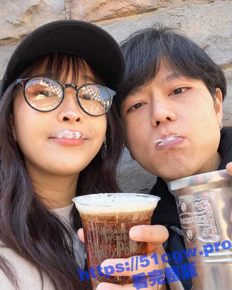 人气反差女网黄 deerlong 私拍 电动小马达激烈骑乘 把男友榨出白浆骚气十足 真是上好炮架啊 - 51吃瓜网-51吃瓜网