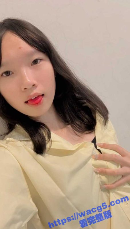 台湾超正点反差母狗秦以蓁 身材纤细大奶挺拔 两条大长腿修长诱人 卫生间勾引老头后入爆操-51吃瓜网