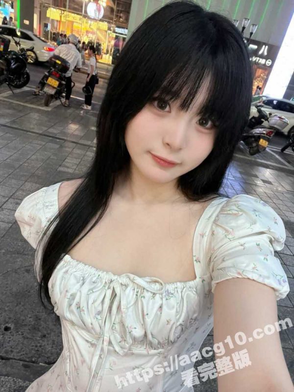 推特极品福利姬洛宝 大尺度私拍流出 颜值清纯绝美 近距离展示多汁粉嫩蜜鲍-51吃瓜网