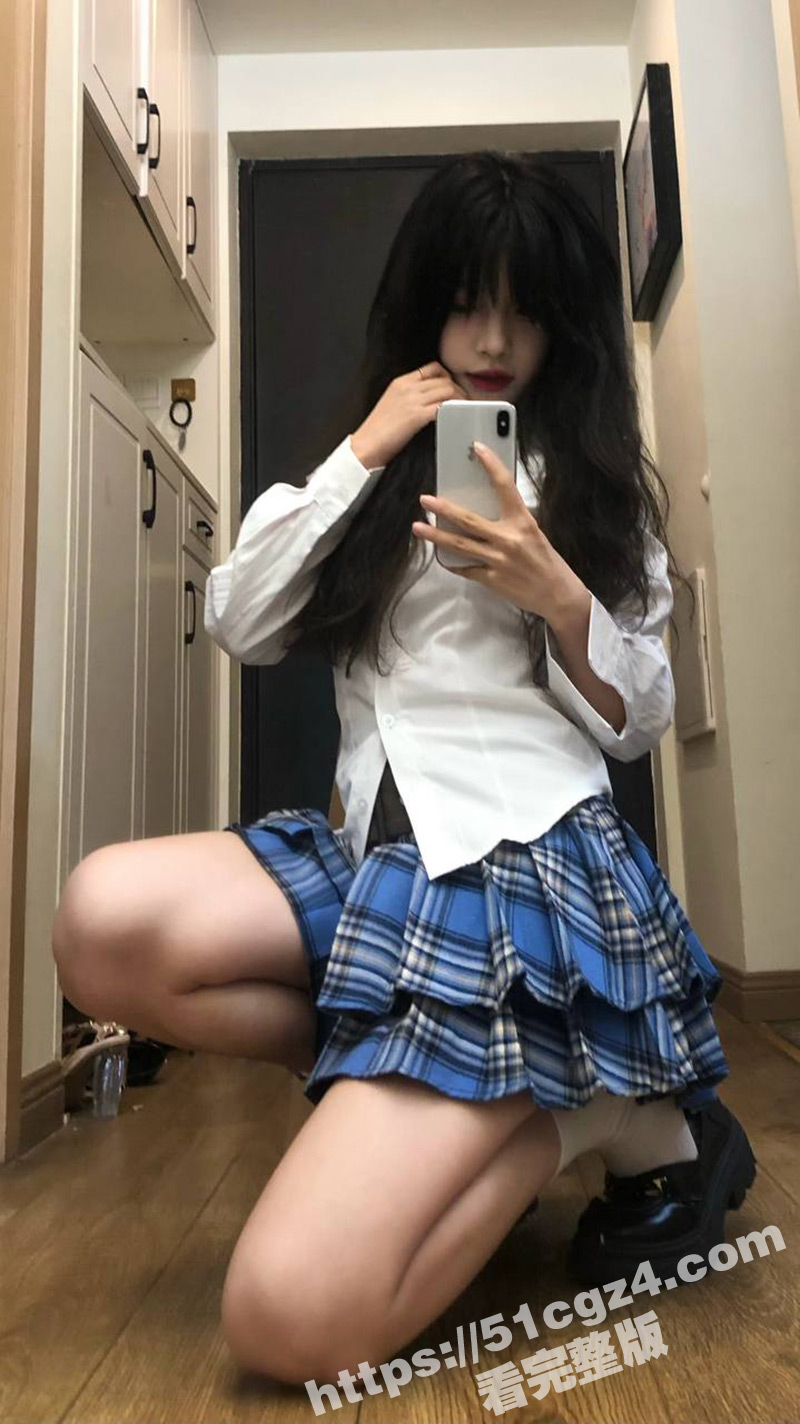 约炮大神在大学城附近出租屋内专泡嫩妹 多个大学生JK妹子被爆操内射 - 51吃瓜网-51吃瓜网