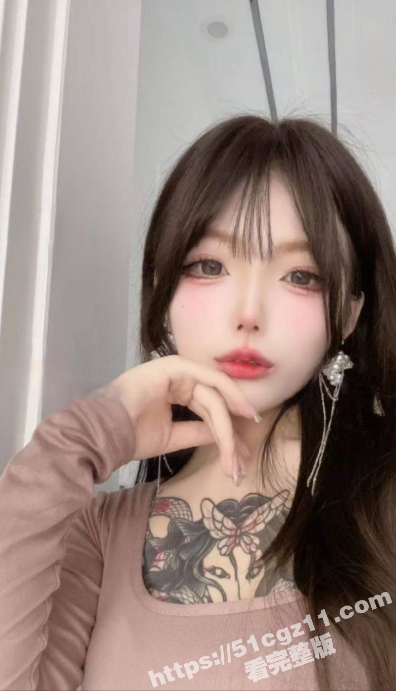 开封新技术中等职业学校‌精神小妹 陈联蕊 和校外黄毛租个破出租屋激情操爱 口交吃鸡相当反差！ - 51吃瓜网-51吃瓜网