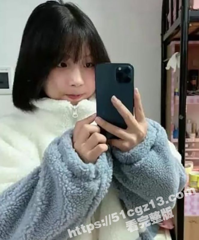 张家界兄妹乱伦事件 妹妹诱惑哥哥乱伦性交 无套骑乘哥哥肉棒疯狂榨精惨遭内射-51吃瓜网