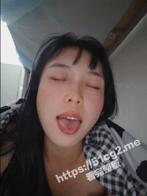 还是少妇勾人魂 武汉离异的年轻少妇 媚精体质 第一次开发的时候就对鸡巴上瘾 骚浪起来真让人招架不住-51吃瓜网